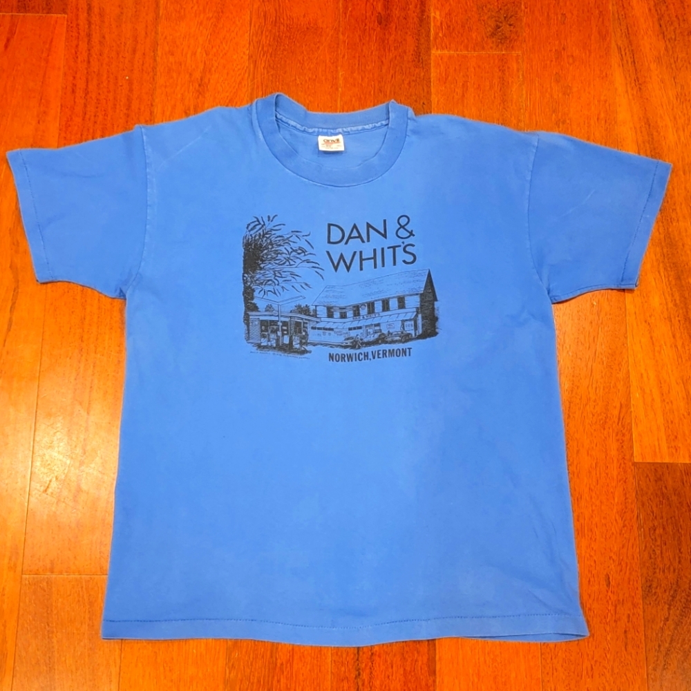 Dan & Whits Graphic T-Shirt